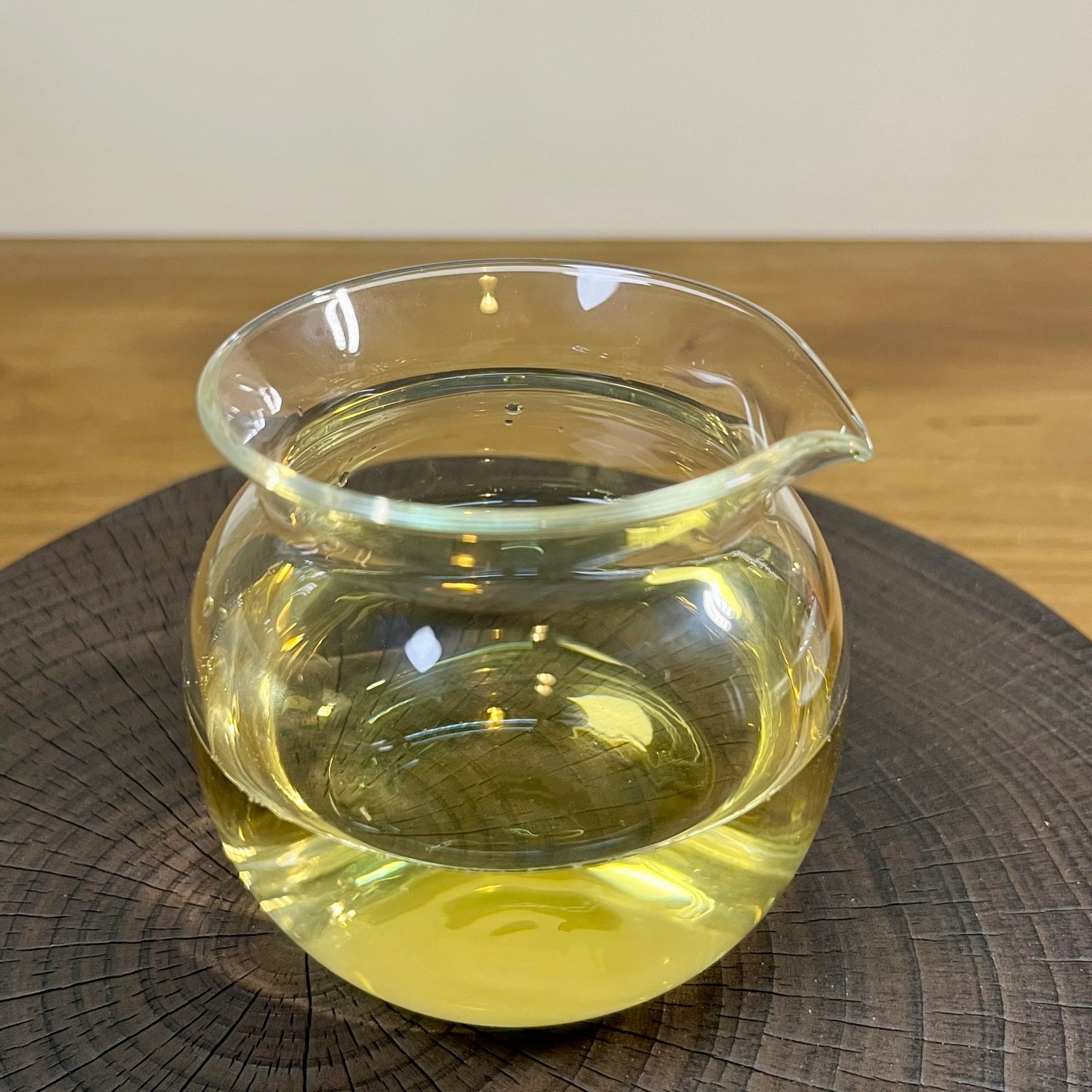 Round Gong Fu Tea Glass Pitcher 200ml